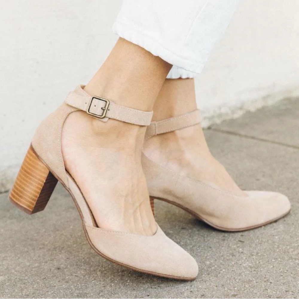Gemma Soludos Heel